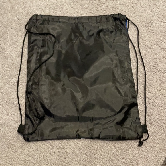 Nwot Vw draw string backpack never used - Picture 2 of 2